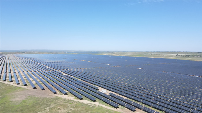 陜煤定邊新能源創新示范基地馮灣300MW平價光伏項目II標段